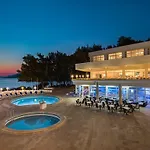 Hotell Fontana Jelsa (Hvar)