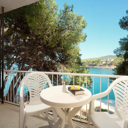 Fontana 2* Jelsa (Hvar)