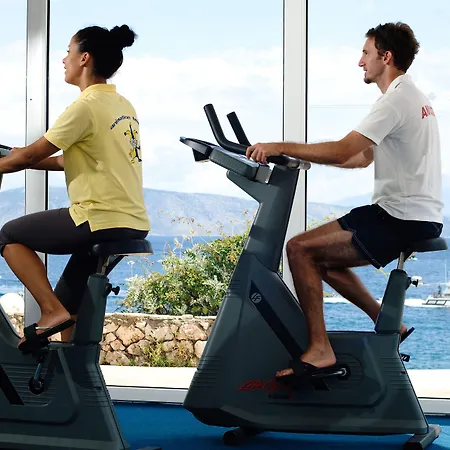 ホテル Fontana 2*