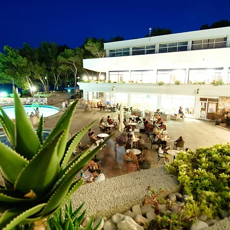 Fontana Hotell